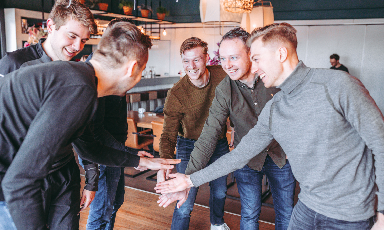 Groep collega's actief tijdens een masterclass finanxe academy